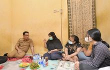 Ridwan Kamil Bantu Keluarga Yatim di Kota Bekasi