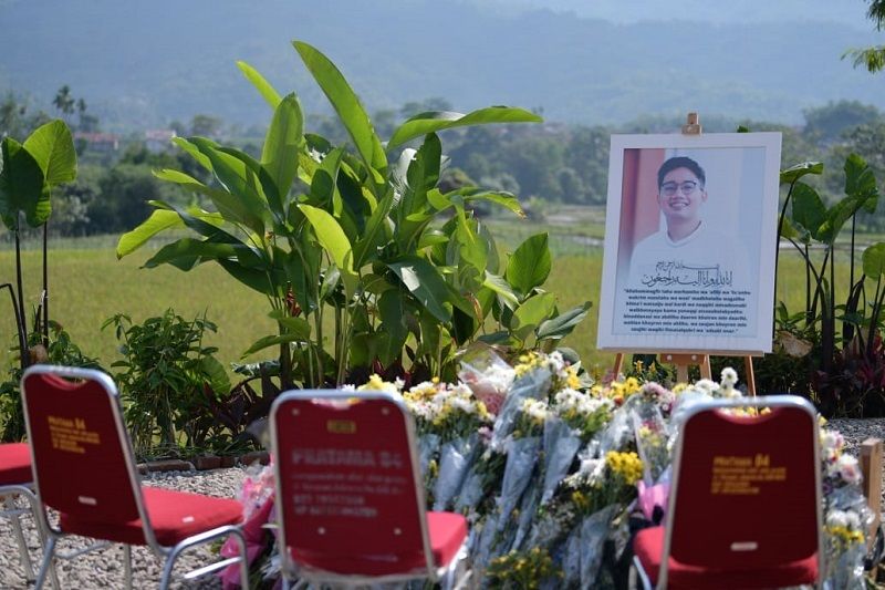 Suasana tempat pemakaman Emmeril Kahn Mumtadz, putra sulung Gubernur Jabar Ridwan Kamil di Cimaung Kabupaten Bandung.  (Humas Pemprov Jabar)
